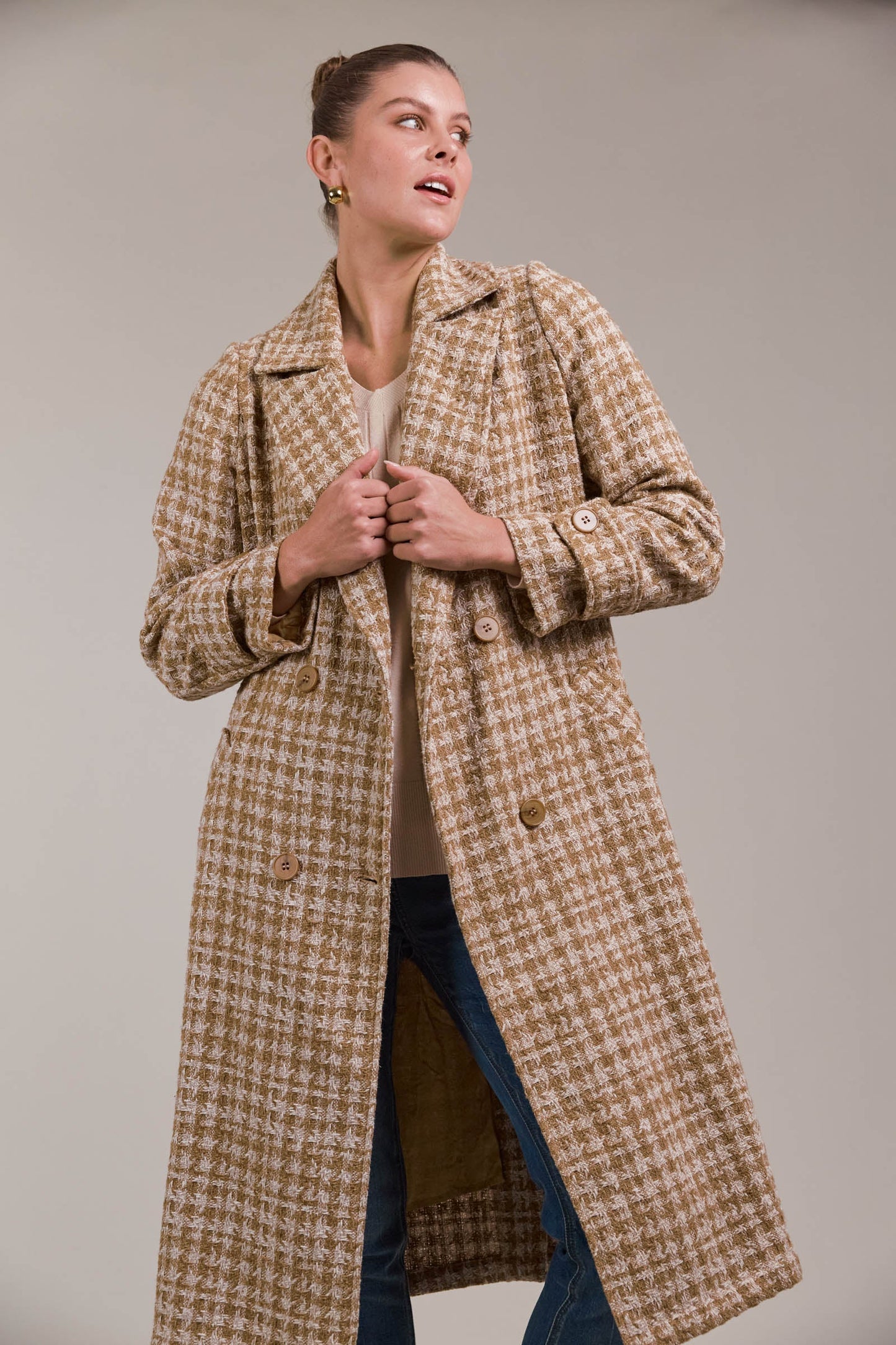 Aman Coat