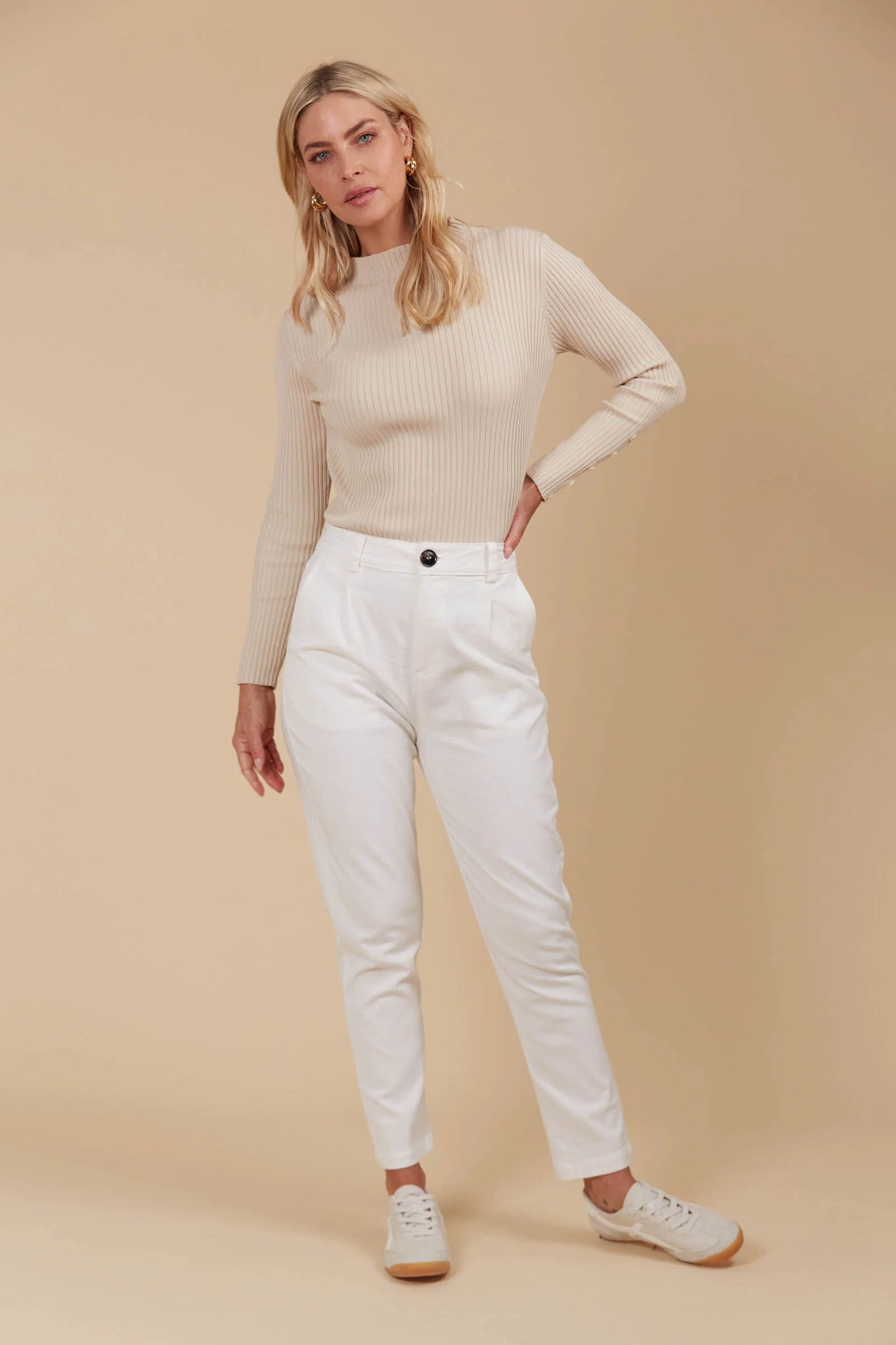 Artemis Pant