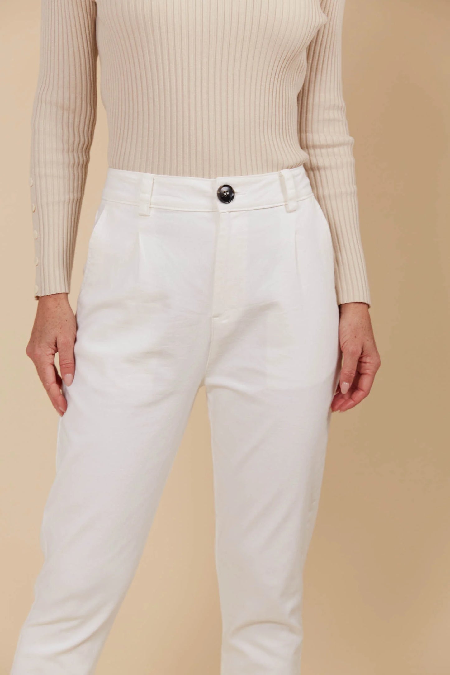 Artemis Pant